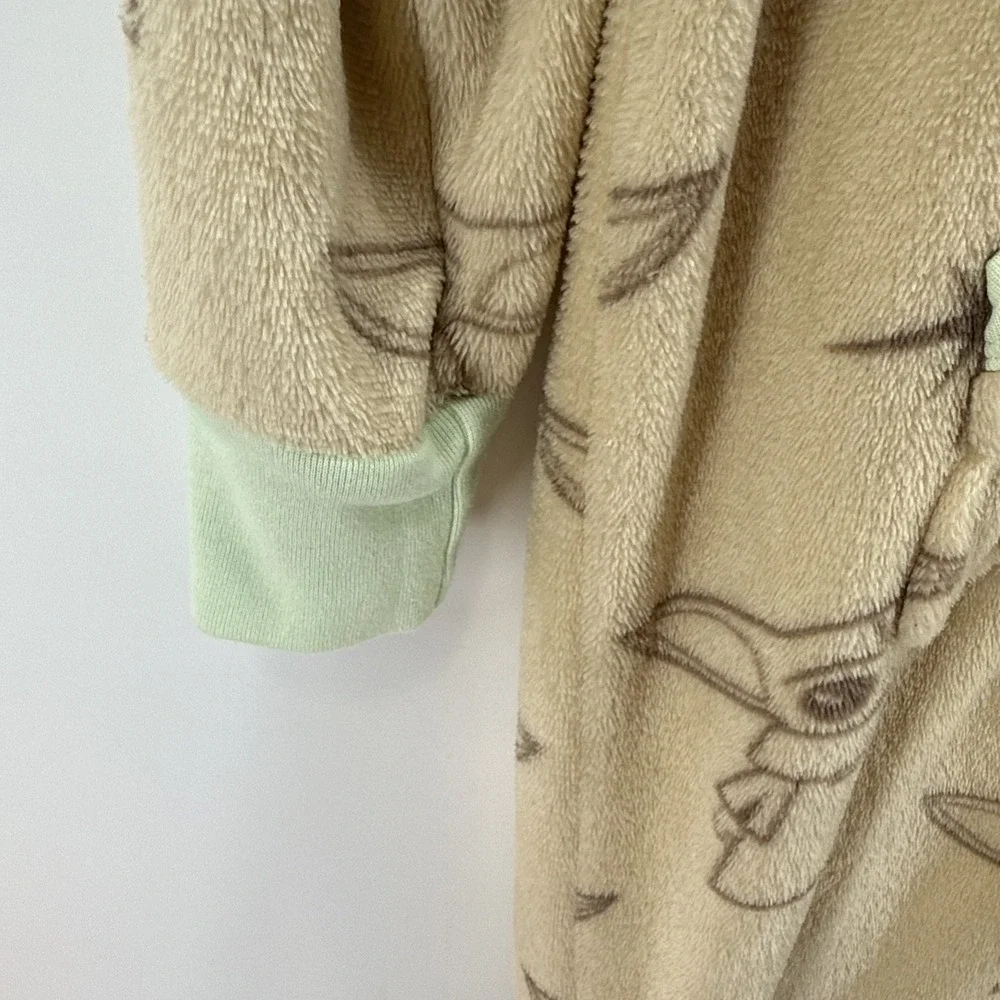 Disney Lucas Film Baby Yoda Pajamas Womens S 4-6 Fleece Costume One Piece PJs - Picture 5 of 10